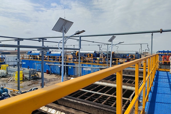 科迅機械含油汙泥處理係統項目現場